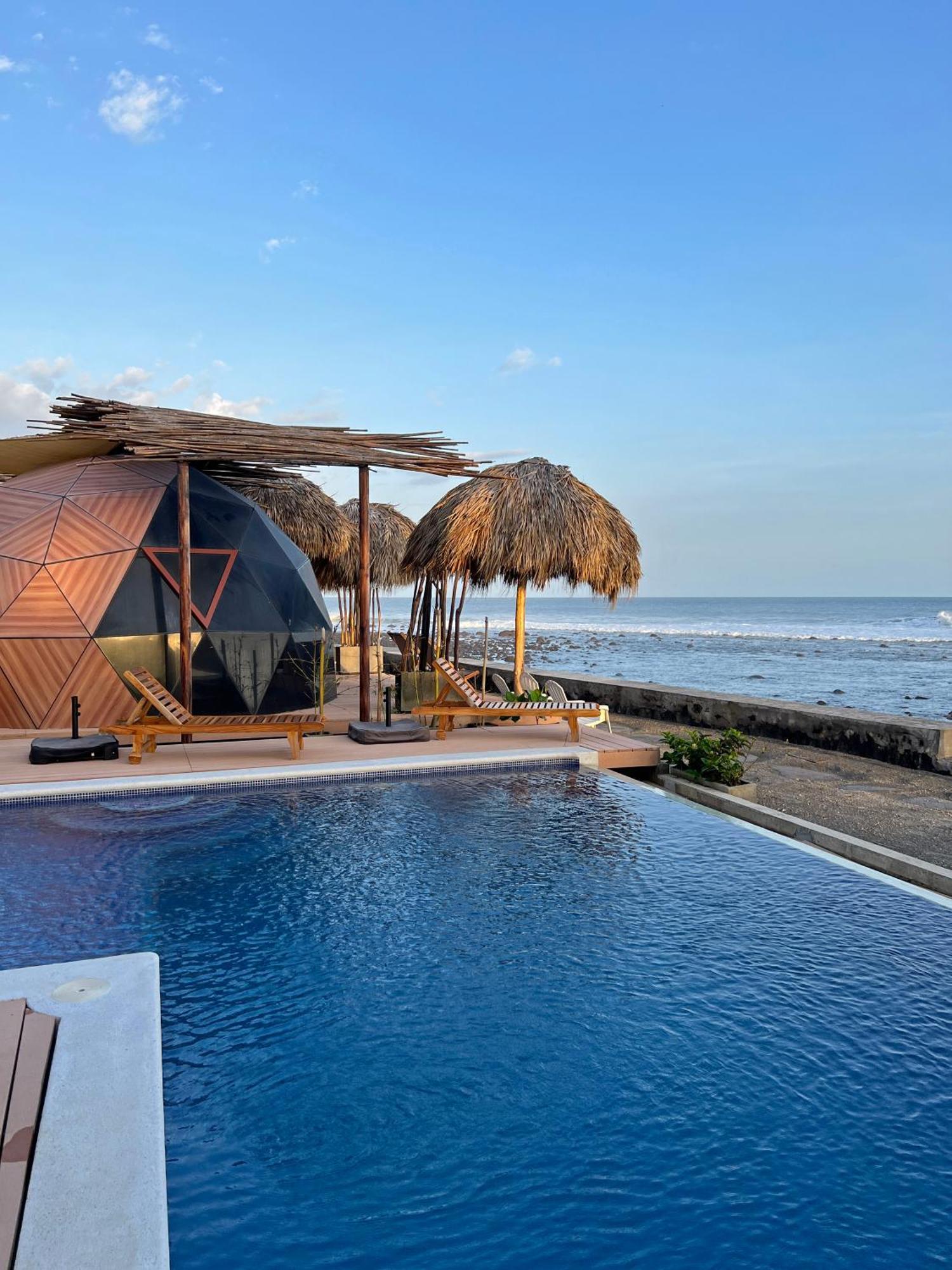אל זונטה Almare Zonte - Beachfront Glamping Hotel מראה חיצוני תמונה